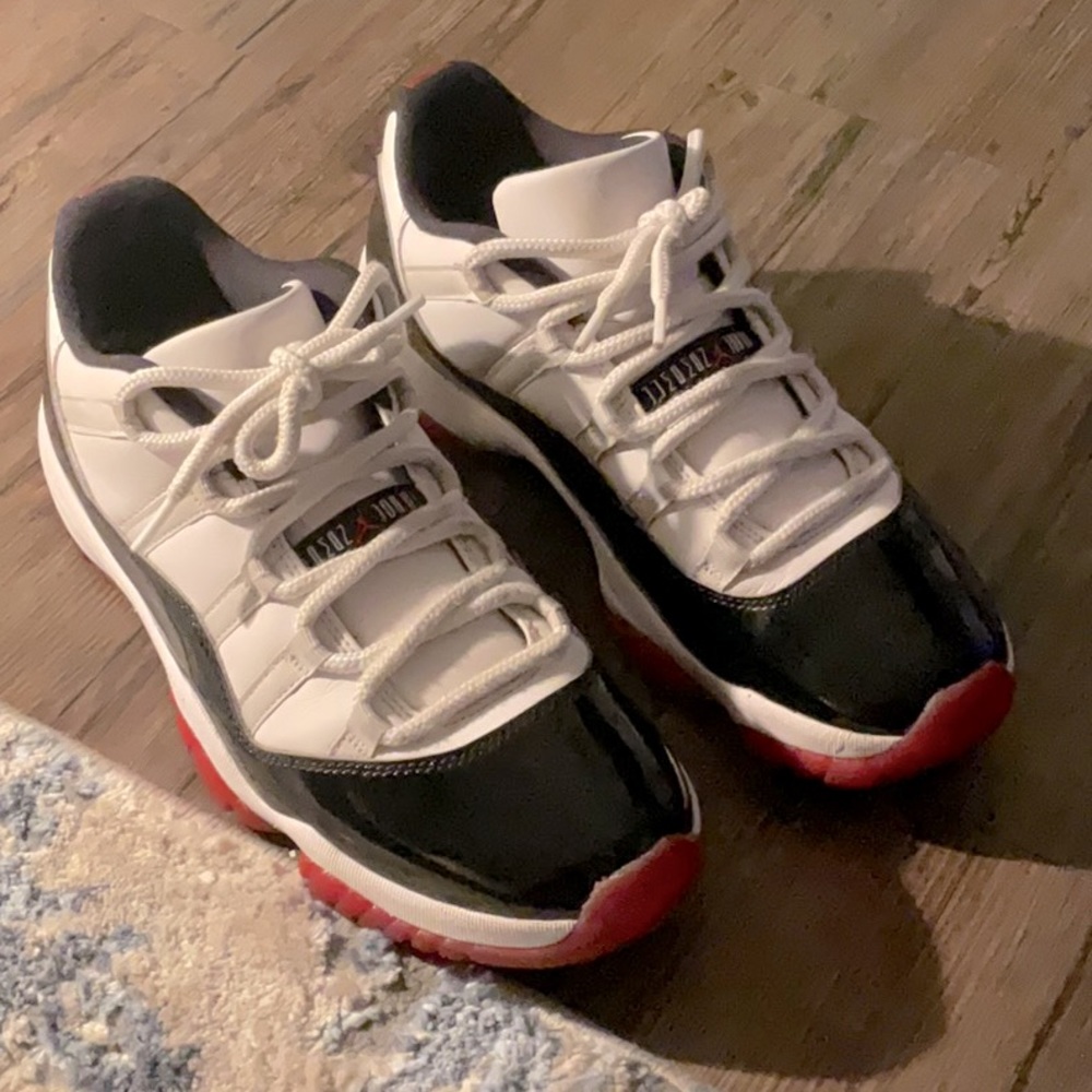 Jordan 11 bred retro